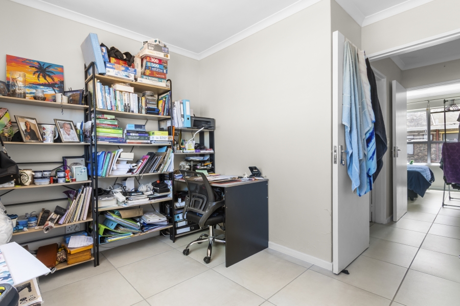 2 Bedroom Property for Sale in Heathfield Western Cape